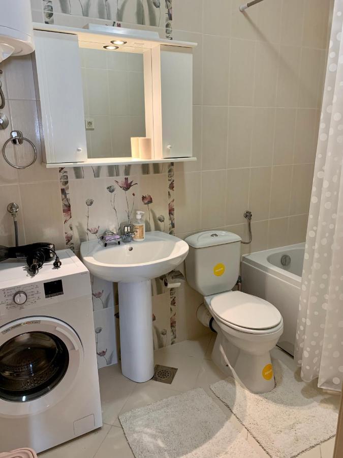 Lastochka.Mne Apartments Baosic Exterior foto