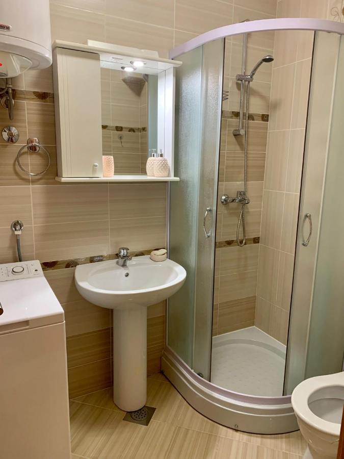 Lastochka.Mne Apartments Baosic Exterior foto